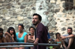 Le garcon qui veillait 7 * 5616 x 3744 * (6.65MB)